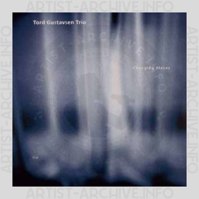 Tord Gustavsen Trio – Changing Places